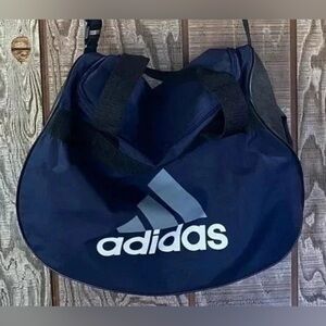 Adidas Duffel / Gym Bag 💼